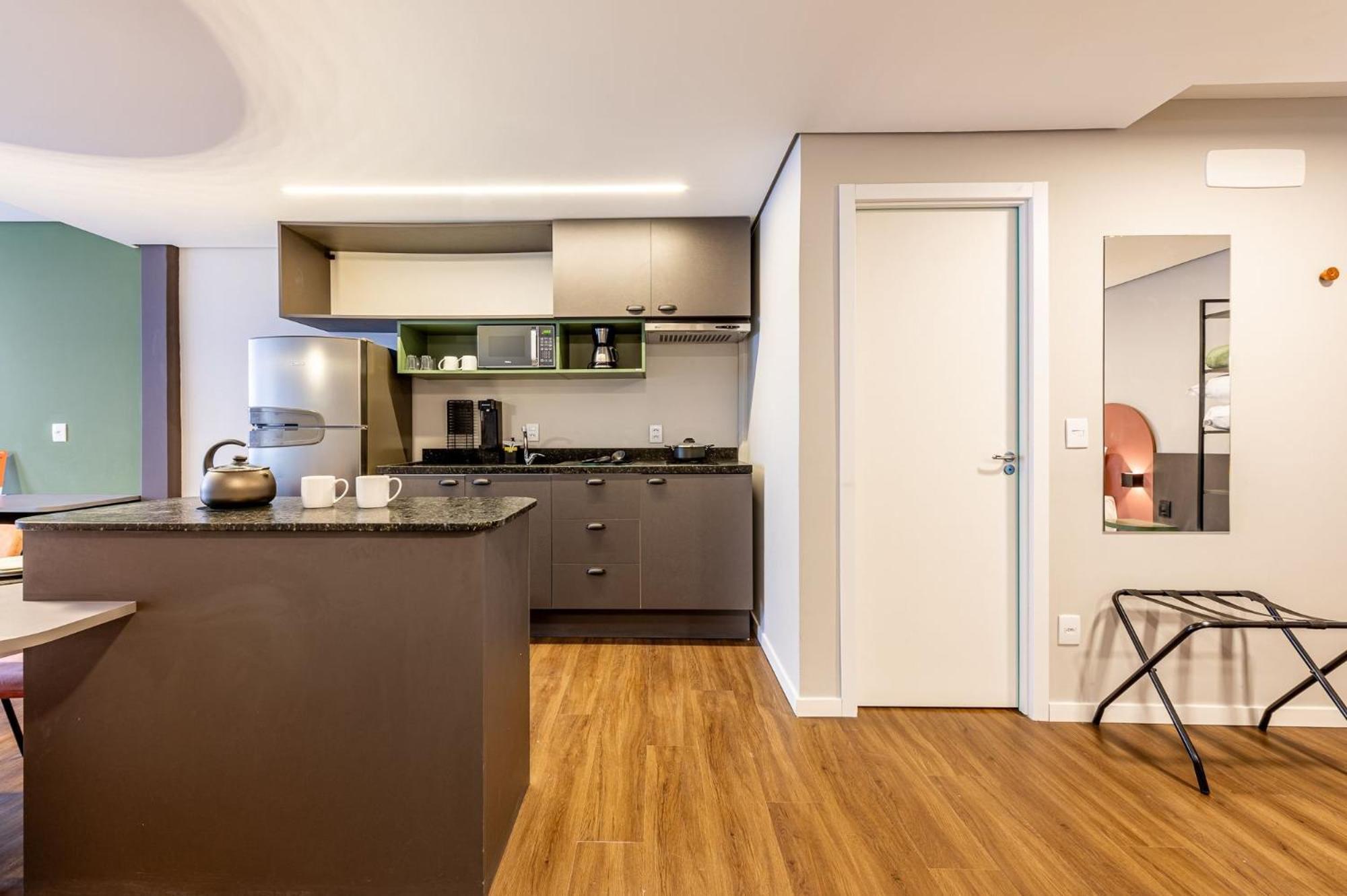 Studio Completo Proximo Ao Centro Historico De Poa - Xtay Cais Porto Alegre Luaran gambar